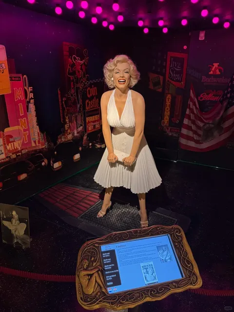 3-Day Netherlands Adventure: Amsterdam  The Hague