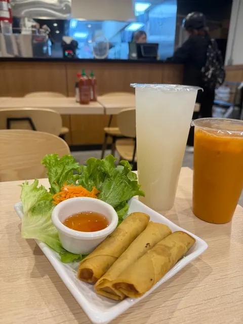 This Vietnamese Spot Offers Great Value! Pho 