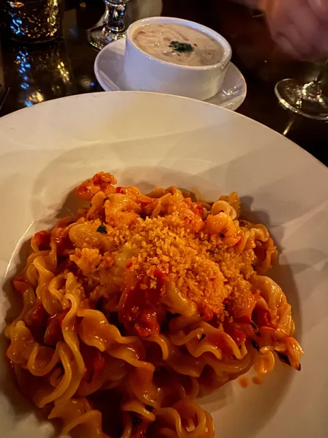 A Solid CHS Dining Experience 🍷