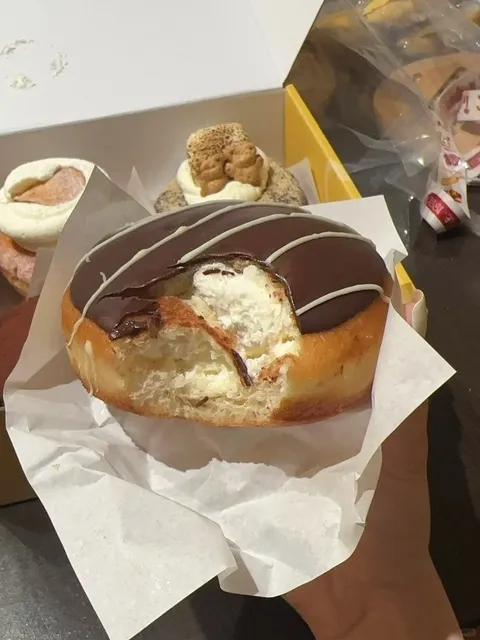 🍩 OMG! Found the Dream Doughnut in LA for Non-Sweet Tooth People!