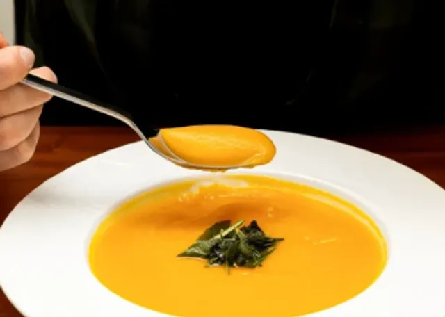 Toronto’s Top 5 Korean Restaurants | From Sizzling BBQ🍗