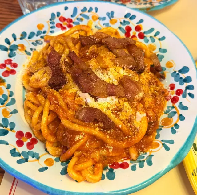 Rome Food | Double Satisfaction from Carbs & Cheese