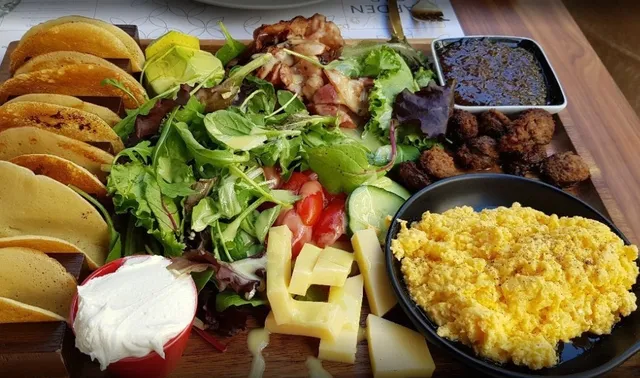 The Garden Bar: A Brunch Paradise in Thessaloniki