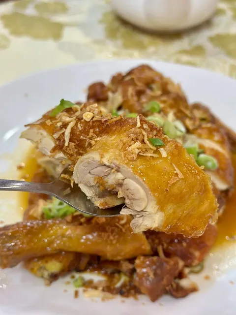 NYC | Classic Cantonese Food That’s Reliable, Tasty & Generous! 🥢✨