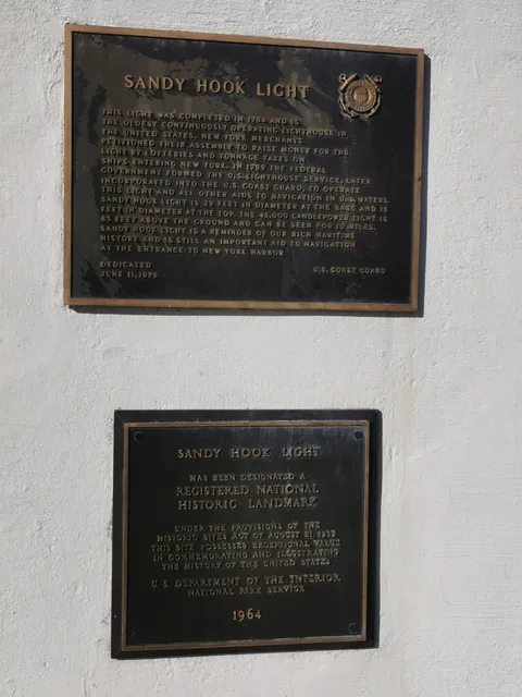 ​​A Perfect Day Trip in Northern NJ: Lighthouses + History + Seafood! 