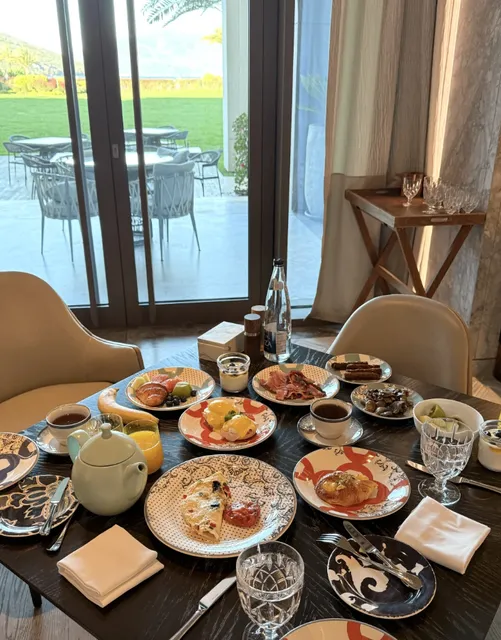 Montenegro Food Guide 🍴 | From Luxe Brunches to Gelato Dreams!