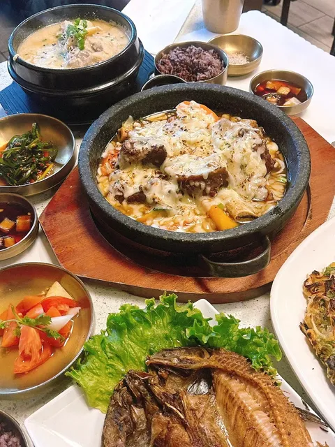 LA | Cozy Family-Style Korean Food Perfect for Cool Weather 🍲❤️