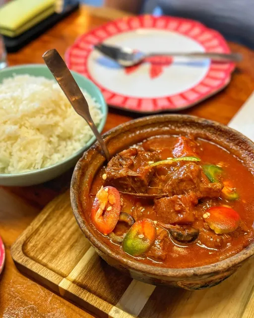 Kamayan ATL: Michelin-Recognized Filipino Spot in Atlanta 🍽️