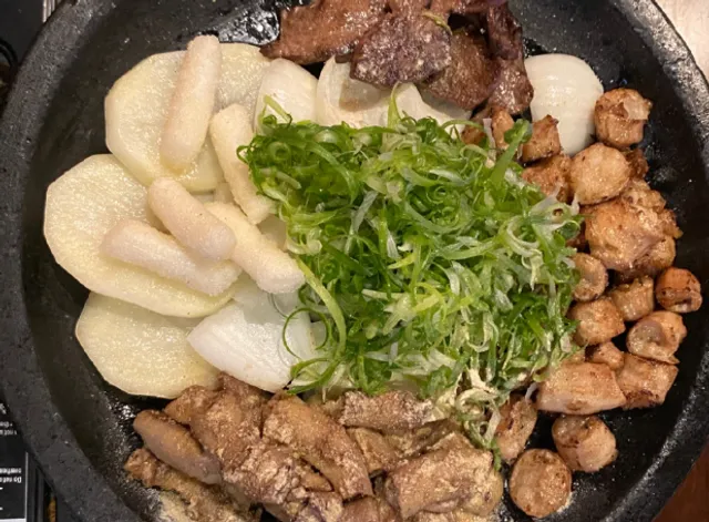 Cold weather in Boston requires beef soup 🥹