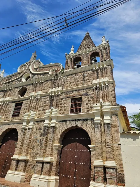 Colombia 🇨🇴 | Beyond the Stereotypes: 3 Charming Towns Near Medellín