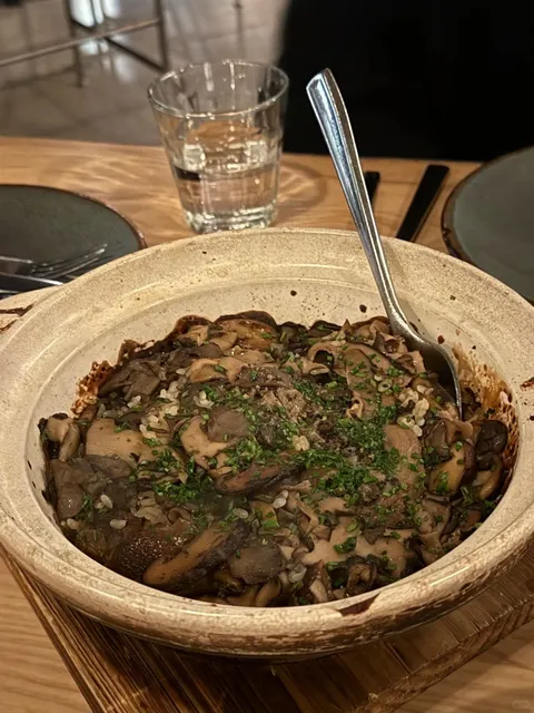 Chicago｜Maxwells Trading — Beautiful Meal, Great Value 💖