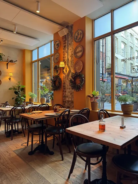 London | Casa do Frango Portuguese Restaurant