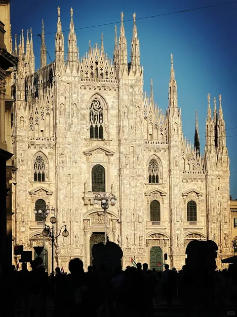🇮🇹 48-Hour City Walk in Milan