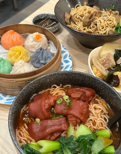 🇺🇸 Boston's Classic Eatery - Second Visit!