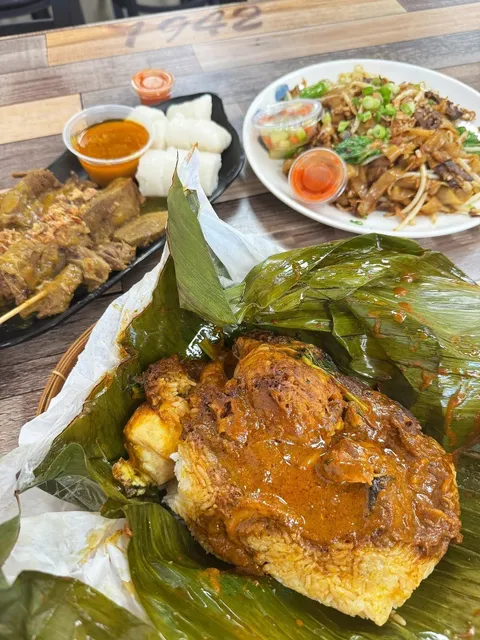 Authentic & Affordable Indonesian Food That Pairs Perfectly with Rice!