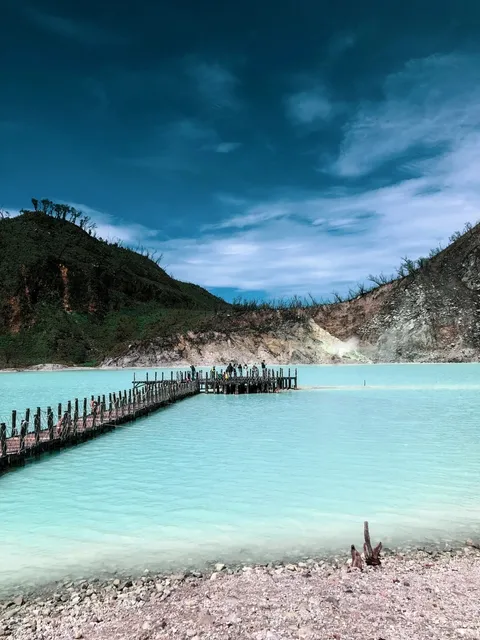 🌋 Must-Visit in Bandung! The Stunning Kawah Putih (White Crater)