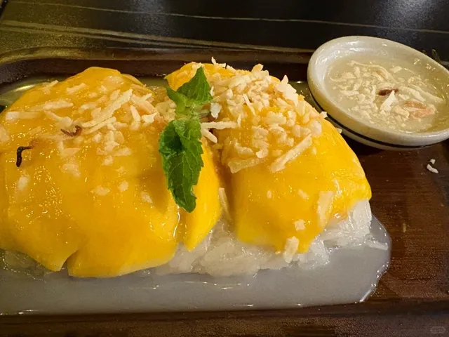 Chicago Thai Food - Siam Thai Eatery Chicago