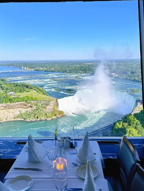  Niagara Falls Food Diary #19 ~ What to Eat at the Falls?