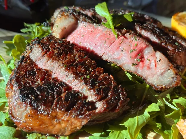 🇺🇸 Louisville, Kentucky | Steak & Bourbon at Malone's 🥩🥃