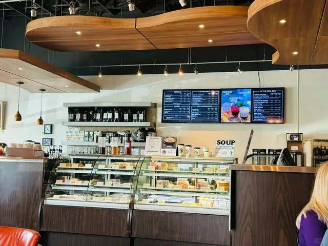 🇨🇦 Brewed Awakening in Regina’s East End: A Cozy Coffee Catch-Up ☕