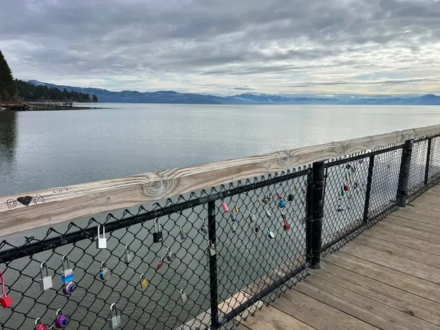 Kings Beach, Lake Tahoe on Thanksgiving 🍁 | A Quiet Kind of Beauty