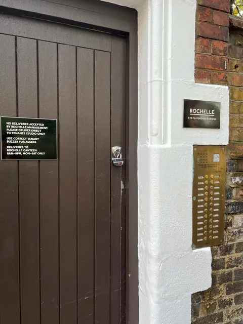 London’s Secret Garden of Nose-to-Tail Magic! 🌿🍖