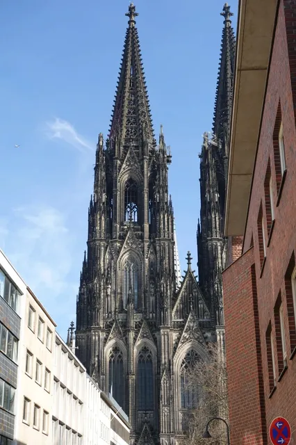 🇩🇪 Who Says Germany Isn’t Fun? – Cologne Travel Guide