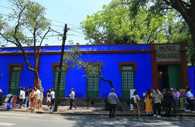 Mexico City 🇲🇽 | "Viva la Vida" Truly Existed Here 🌺🔥