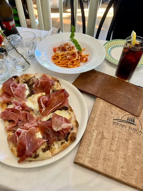 A Super Stylish Italian Street-Side Bar in The Grove! 🍕🍷