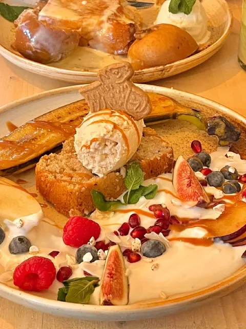 🇩🇪 Mannheim’s Hidden Brunch Gem: A Sweet Tooth’s Paradise! 🍞