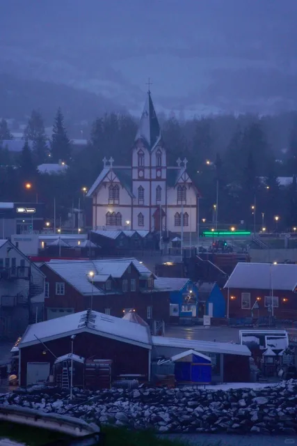 Iceland Day 6 | Some Landscapes Demand a Journey Through Storms ❄️✨