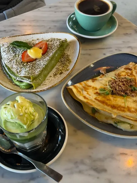 Chicago Cafe｜West Loop Crepes & Coffee — Crepe & Bean