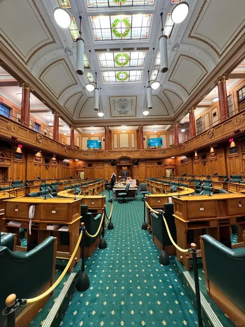 📍 Wellington Parliament Buildings | Ultimate Visitor Guide 🏛️  