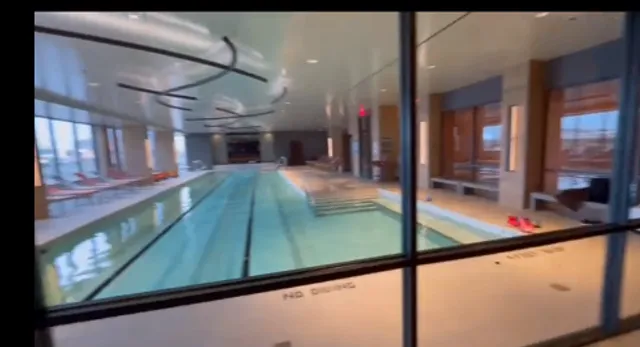 LIC Veteran Internet - Famous Building (2)🏙️