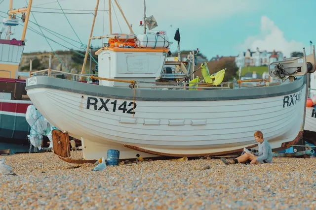 🇬🇧 Hastings: A Picture-Perfect Coastal Gem 📸✨
