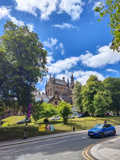 🏴󠁧󠁢󠁳󠁣󠁴󠁿 The Perfect Glasgow Day Trip Guide!