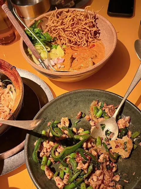 🇺🇸 Finally Tried the New Thai Restaurant in River North, Chicago! 🇹