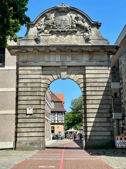 🇩🇪 Getting Lost in Hannover is a Blissful Experience 👣✨