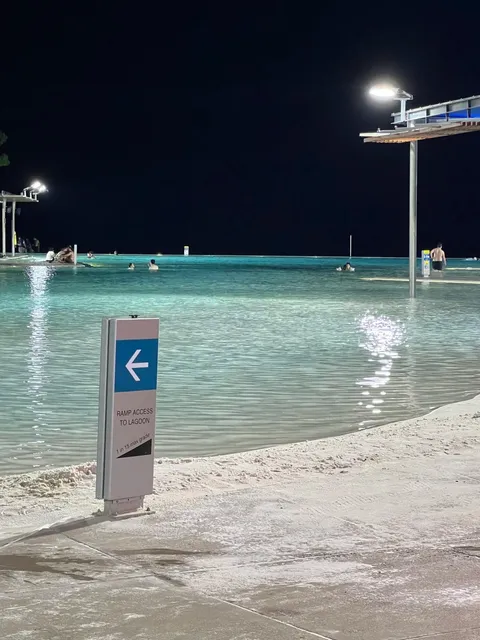 🇦🇺 Cairns Day 1: Ultimate Relaxation & Foodie Delights