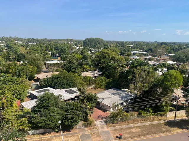 Darwin: Australia’s Underrated Hidden Gem? My Honest Experience! 🌴🔥