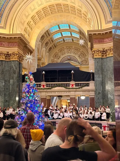 Madison｜Christmas Concert at the Capitol 🎵