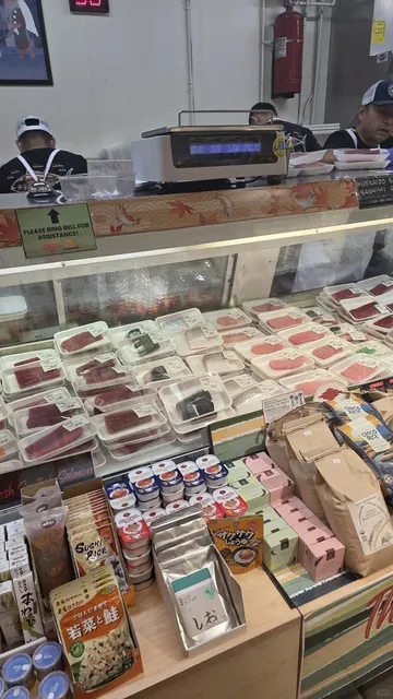 🇺🇸 A Quick Review of Yama Seafood in LA 🐟🛒