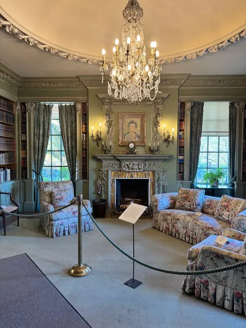 🪻 Old Westbury Gardens – A Touch of English Elegance in New York