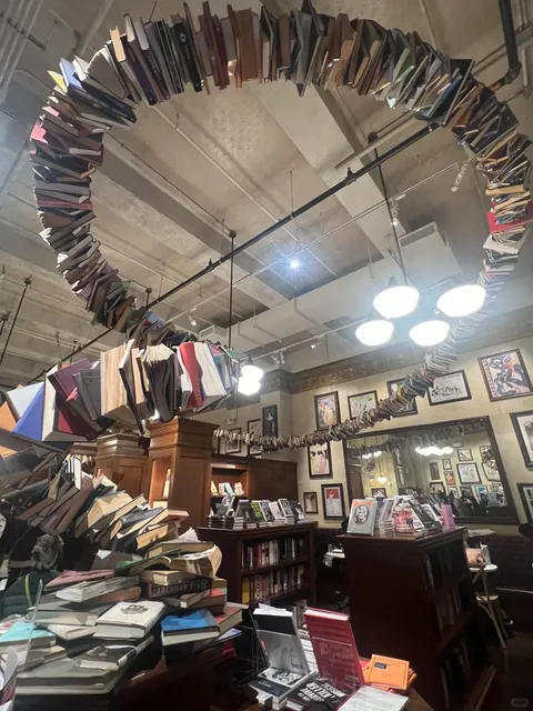 New York Exploration: Drama Book Shop 🎭📖