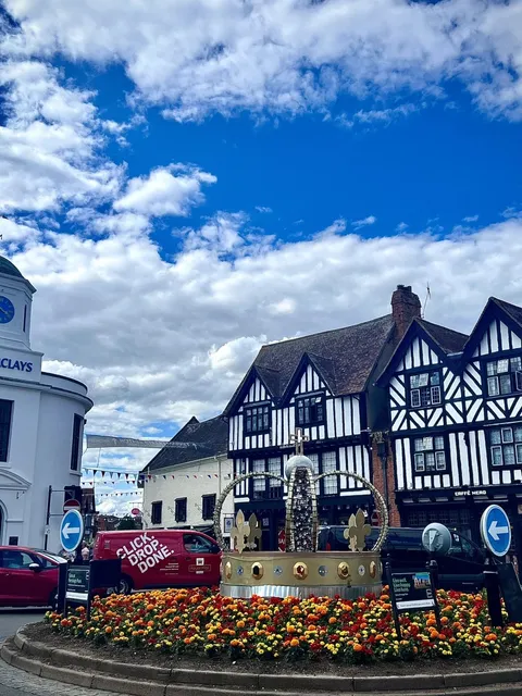 Absolutely stunning small town is just fantastic! 🌟🏰ShakespeareTown