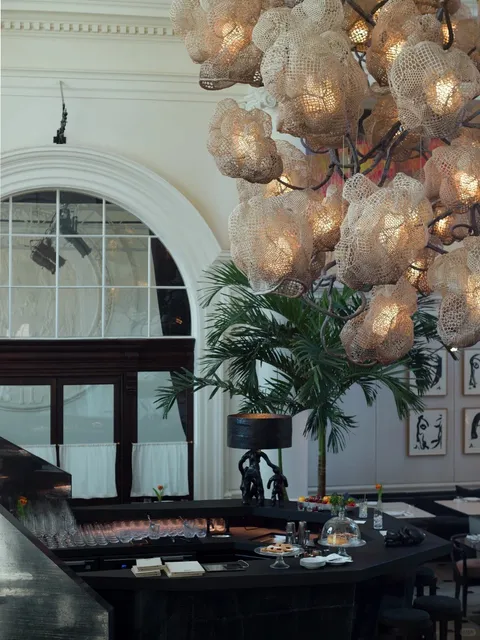 London｜Echo Chamber of the Soul｜Pollini Art Gallery Restaurant