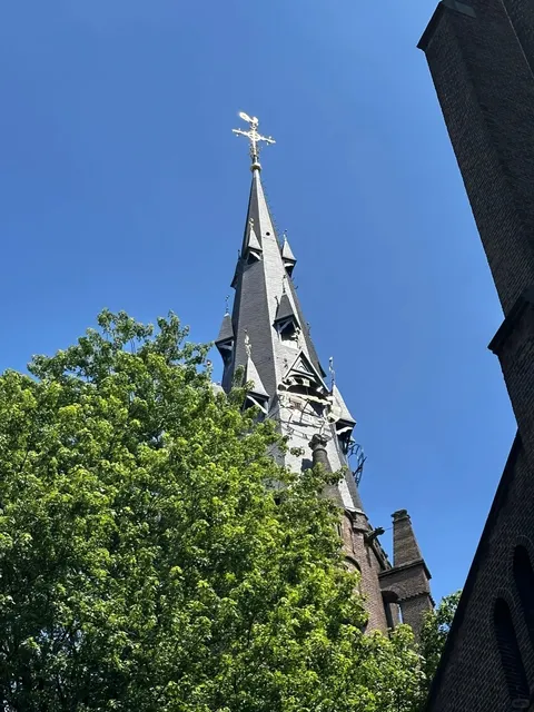 🇳🇱｜Two Magical Days in Eindhoven: Football, Food & Future Vibes