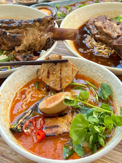 Geelong's Famous Beef Ribs Spot - A Meat Lover's Dream! 🍖🔥