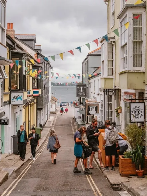 🇬🇧 Britain's Own Santorini: The Dreamy Coastal Escape of St Mawes! 