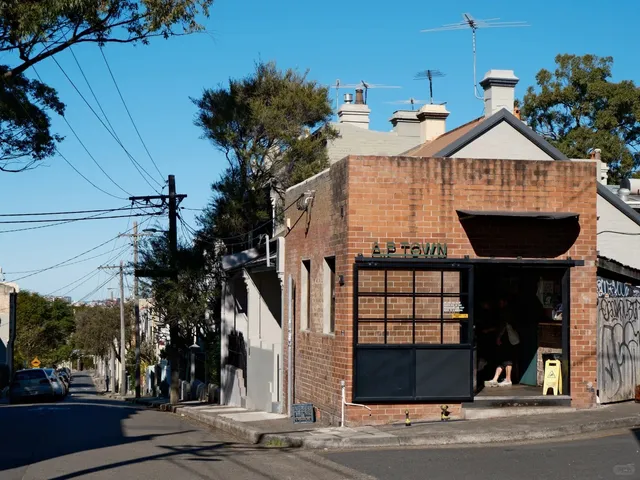 🇦🇺 Sydney's Newtown | Half-Day Bohemian Adventure! 🌿✨